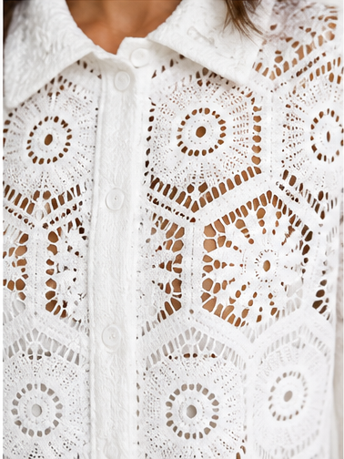 Ensemble “Perla Bianca” – Élégance Estivale en Crochet